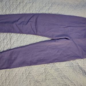 Primary leggings never worn